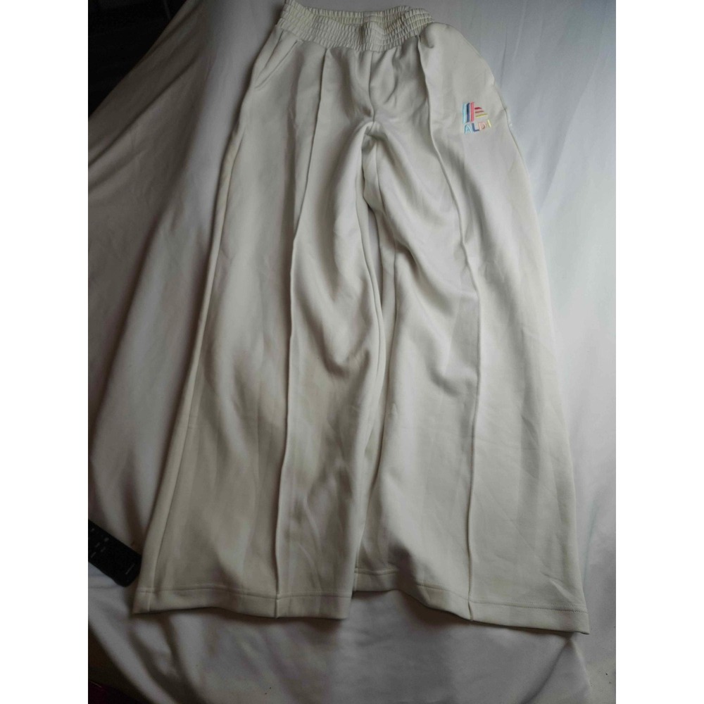 Aldi Gear Cream Wide Leg Sweatpants Retro Logo Embroidered Size Medium NEW